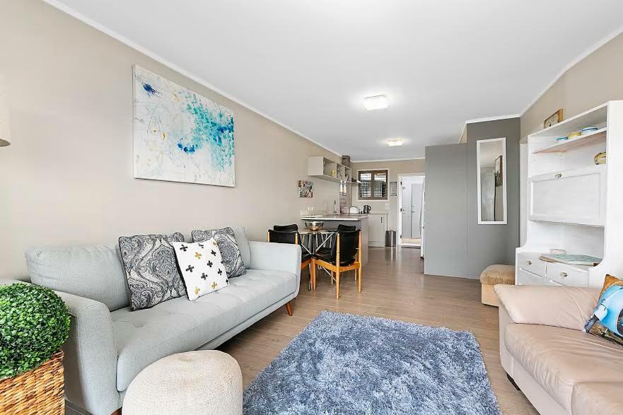 Beachfront Location Apartment Mount Maunganui Bagian luar foto